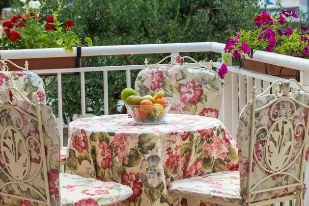 Apart Daire (Three Bedroom Apartment with Sea View)