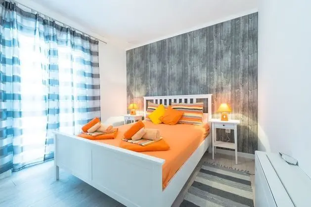 Apart Daire (Three Bedroom Apartment with Sea View)