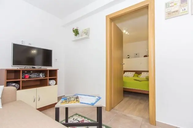 City Apart Daire, Zemin Kat