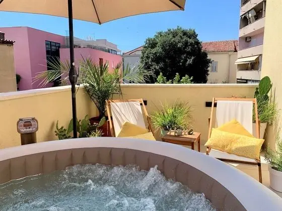 Design Apart Daire, Teras