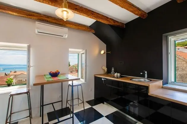 Apart Daire, Deniz Manzaralı