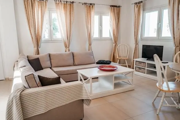 Apart Daire, Özel Banyo, Deniz Manzaralı (Apartment Sofia)