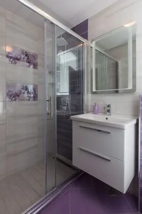 Stüdyo (Studio Apartment with City View)