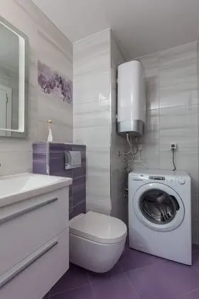 Stüdyo (Studio Apartment with City View)