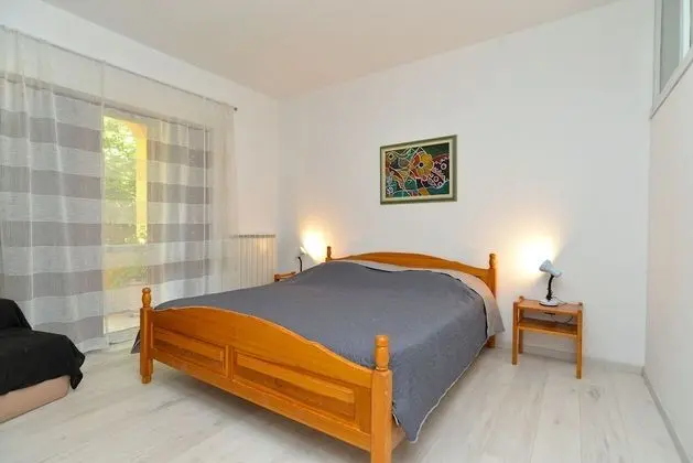 Apart Daire, 2 Yatak Odası (242/545)