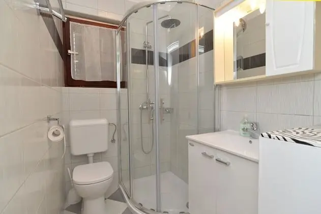 Apart Daire, 2 Yatak Odası (242/545)