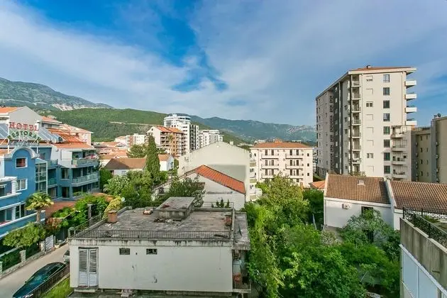 Apart Daire, Balkon