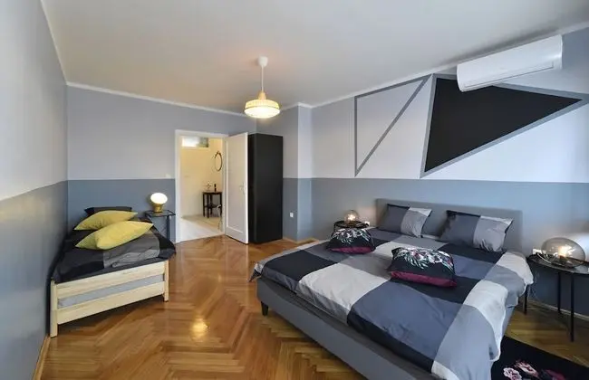 Deluxe Apart Daire, Balkon