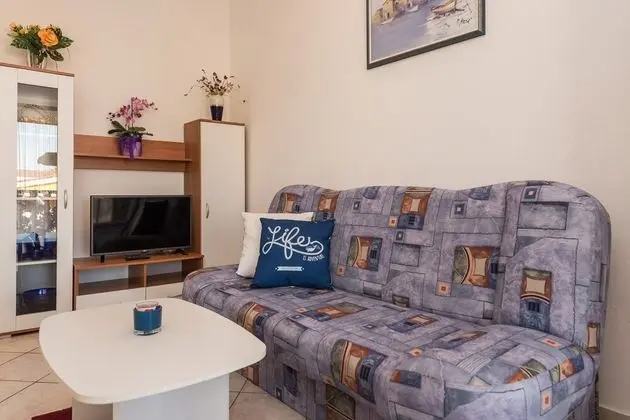 Economy Apartment A1