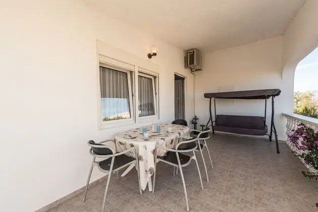 Economy Apartment A1