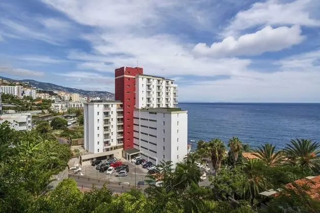 Basic Apart Daire, 1 Büyük (Queen) Boy Yatak ve Çekyat, Deniz Manzaralı