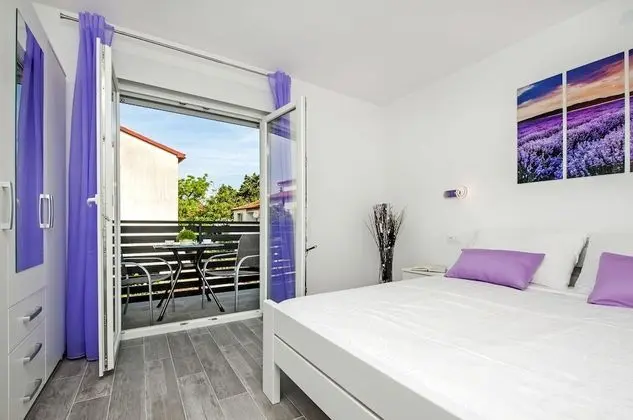 Apart Daire (Viola)