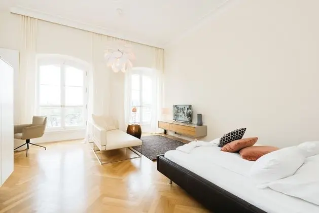 Prestige Suite