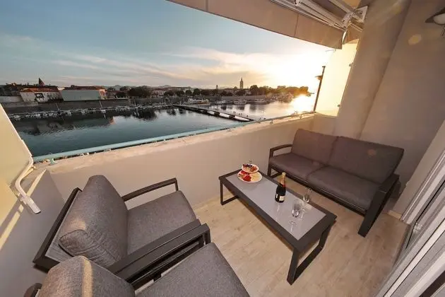 Apartment, Sea View