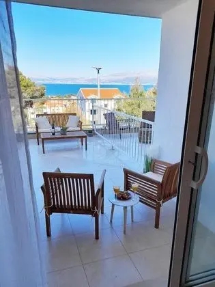 Apart Daire (Two bedroom apartment with Terrace an)