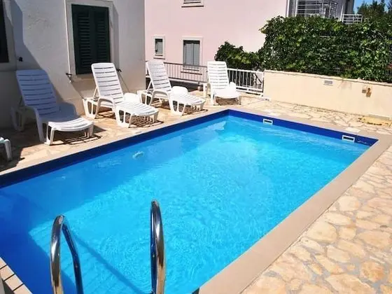 Apart Daire (Two bedroom apartment with Terrace an)
