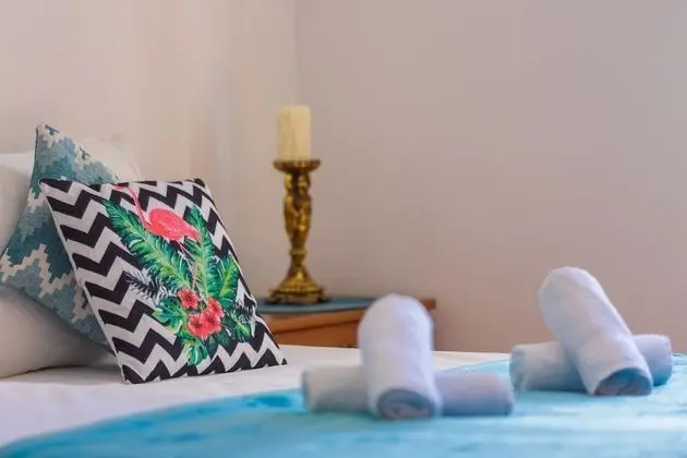 Apart Daire (3 Bedroom Apt with Sea View Terrace)