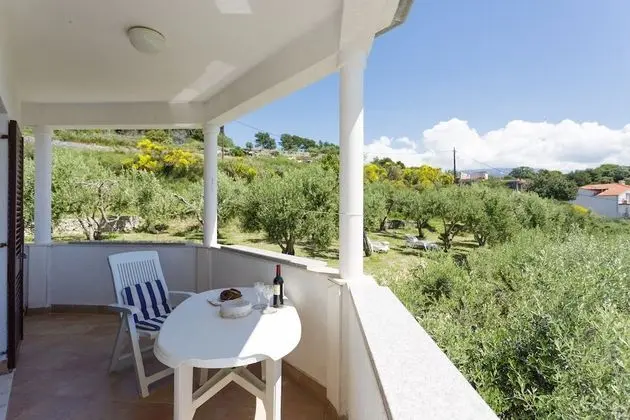 Apart Daire (3 Bedroom Apt with Sea View Terrace)