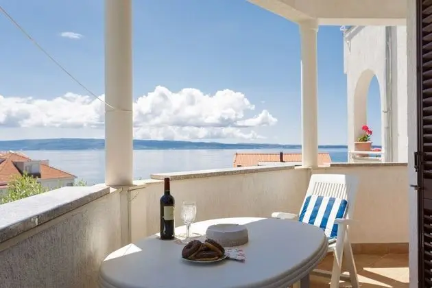 Apart Daire (3 Bedroom Apt with Sea View Terrace)