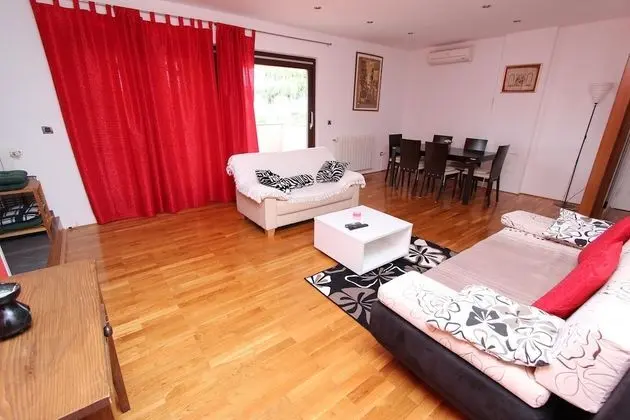 Apart Daire, 2 Yatak Odası, Balkon