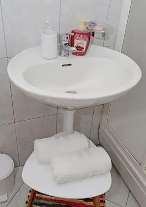 Stüdyo (Studio with Balcony)