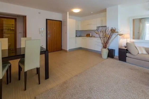 Apart Daire, 2 Yatak Odası, Deniz Manzaralı