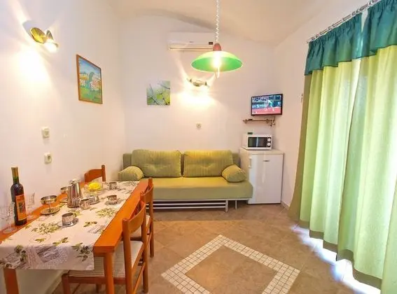Apart Daire, 1 Yatak Odası (411/935)