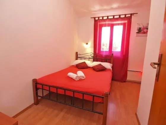 Apart Daire, 3 Yatak Odası (411/936)