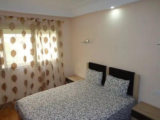 Apart Daire, 2 Yatak Odası, Sigara İçilebilir, Şömine
