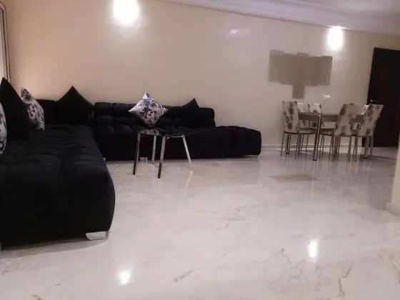Apart Daire, 2 Yatak Odası, Sigara İçilebilir, Şömine