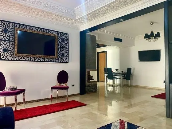 Apart Daire, 2 Yatak Odası, Sigara İçilebilir, Şömine