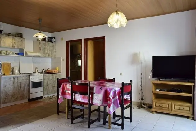 Comfort Apart Daire, 1 Çift Kişilik Yatak ve Çekyat, Kısmi Deniz Manzaralı
