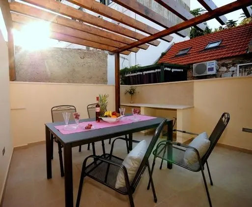 Apart Daire, Balkon