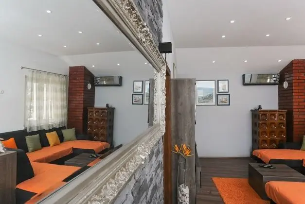 Apart Daire (Two Bedroom Apartment)
