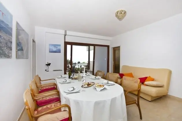 Apart Daire, 1 Yatak Odası, Ortak Banyo (R3)