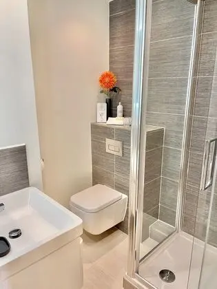Apart Daire, Özel Banyo (Twelve )