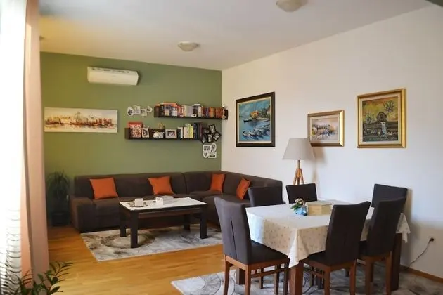 Apart Daire, Deniz Manzaralı