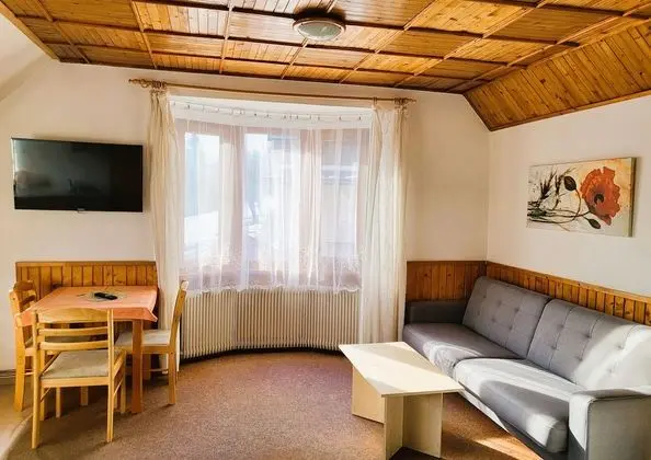 Double room with 1 extra bed