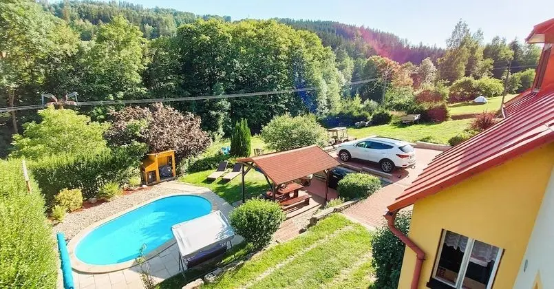 Süit (2 bedrooms and kitchen)