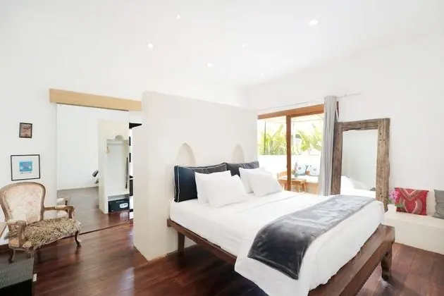 Grand Deluxe Room with Terrace