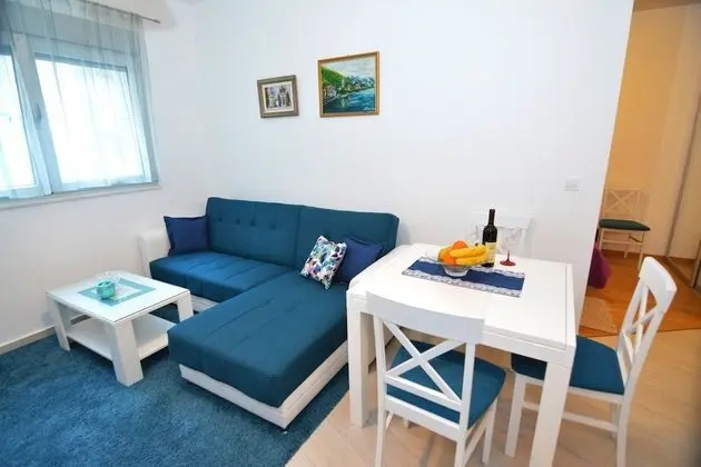 Classic Apart Daire, Dağ Manzaralı