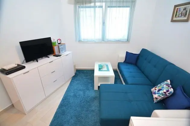 Classic Apart Daire, Dağ Manzaralı