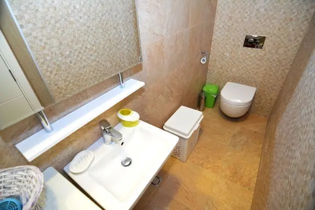 Classic Apart Daire, Dağ Manzaralı