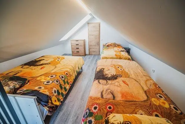 Apart Daire (Apartment VAZATAOR with hot tub and s)