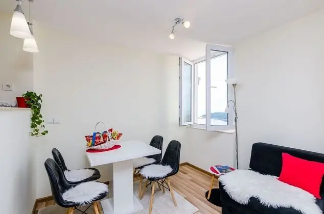 Apart Daire (One-Bedroom Apartment)