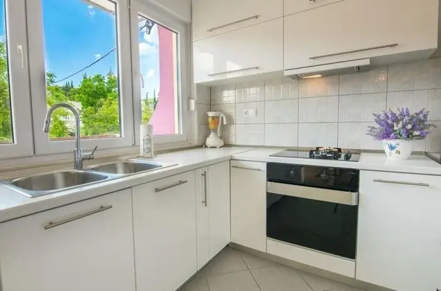 Apart Daire, 5 Yatak Odası