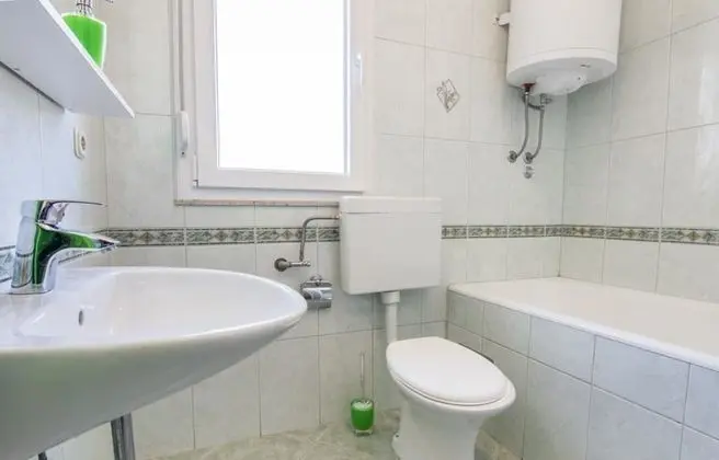 Apart Daire, 5 Yatak Odası