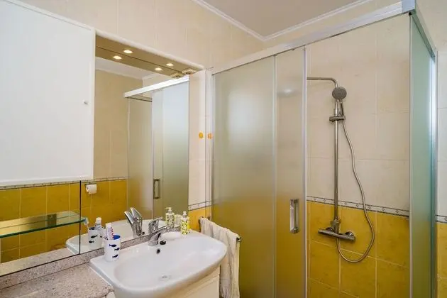 Apart Daire (One Bedroom Apartment with Terrace)