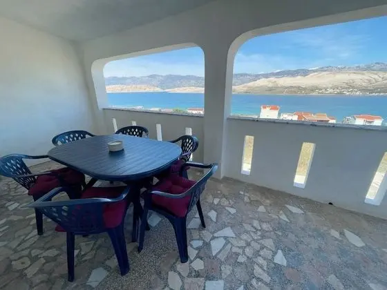 Apart Daire (Two Bedroom Apartment with Balcony an)