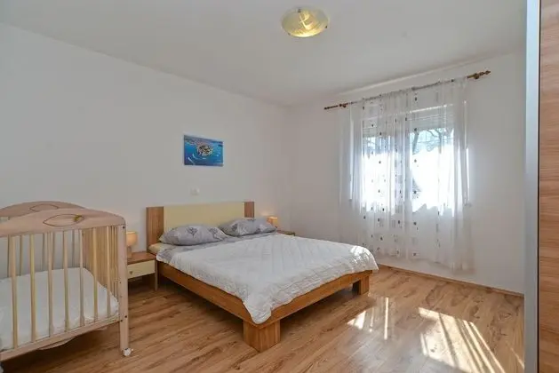 Apart Daire, 2 Yatak Odası (351/2454)